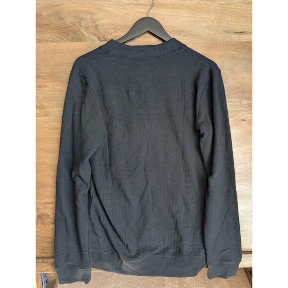 Travis Mathew Cardigan Sweater Mens Small Black Pristine Shore Button Front NWT - Picture 2 of 6